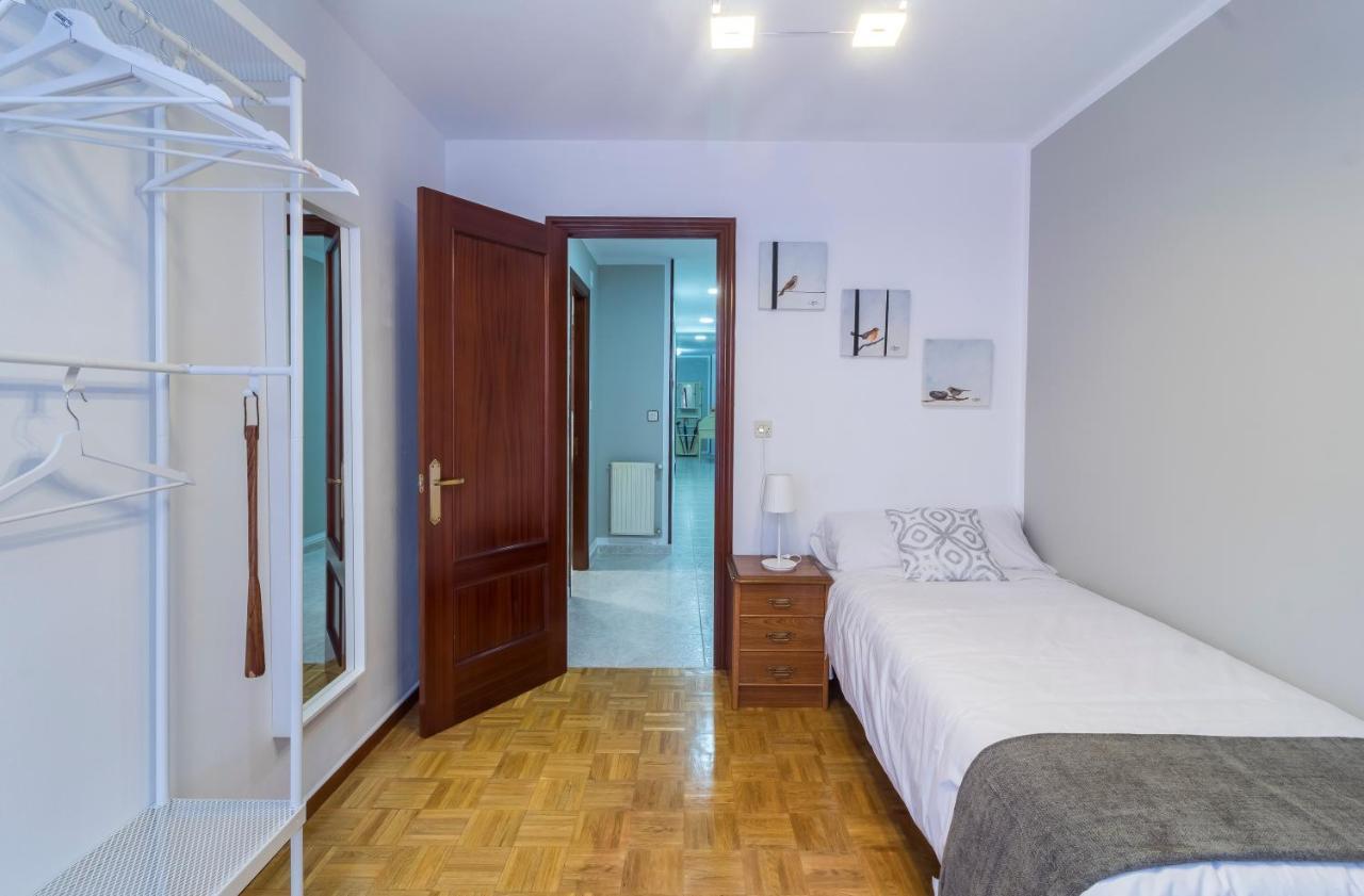 Apartamento Vital Aza โปลา เด เลนา ภายนอก รูปภาพ